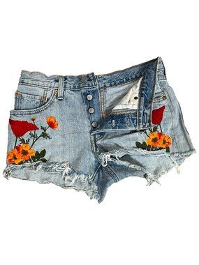 Levis 501 Jean Shorts Embroidered Denim Cut Offs Mid Rise 2.5 Ins DIY Size 26